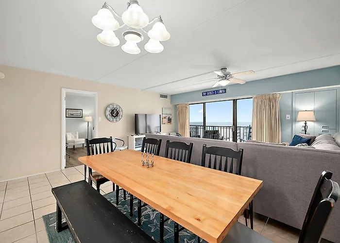 Holiday home 3 Bedroom Bluewater East With Outdoor Pool! *