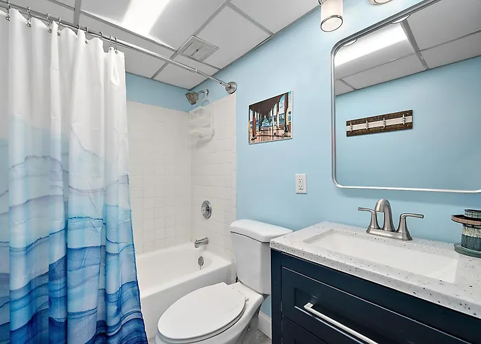 Holiday home 3 Bedroom Bluewater East With Outdoor Pool! Ocean City
