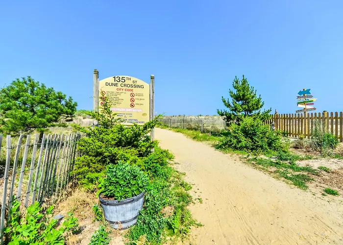 3 Bedroom Bluewater East With Outdoor Pool! Holiday home Ocean City
